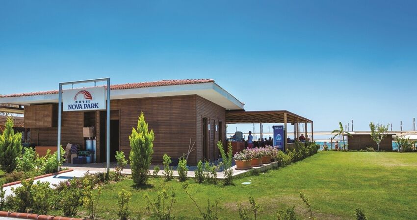 NOVA PARK HOTEL