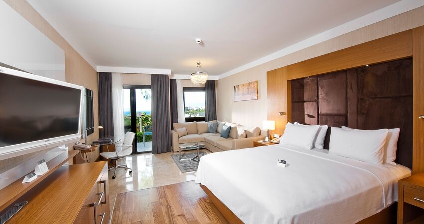 HİLTON BODRUM TÜRKBÜKÜ RESORT & SPA