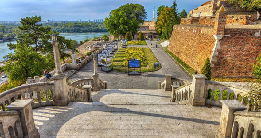 OTOBÜS İLE SOFYA-BELGRAD TURU