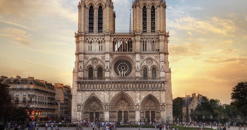 Paris & Disneyland Turları